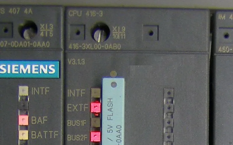 Front panel of a Siemens SIMATIC S7-400 CPU 416-3 module